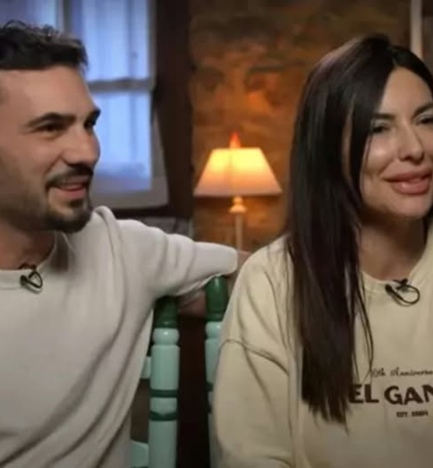 Claudiu a părăsit-o pe Isabel . Și-a făcut bagajele imediat după Insula iubirii. Și asta nu e tot: detaliul incendiar care s-a aflat