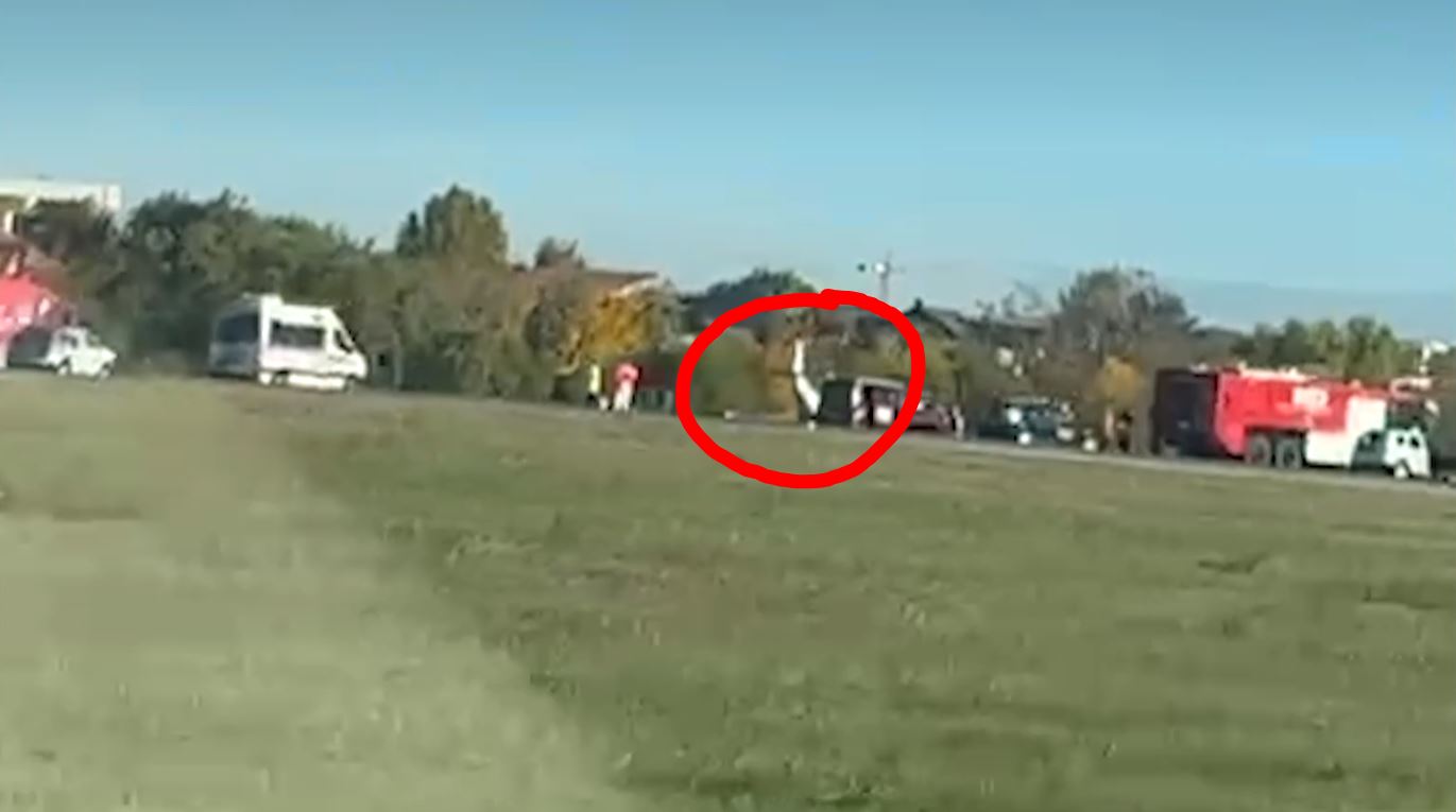 Accident aviatic În Băneasa! Un avion a rămas fără roți la aterizarea pe pistă