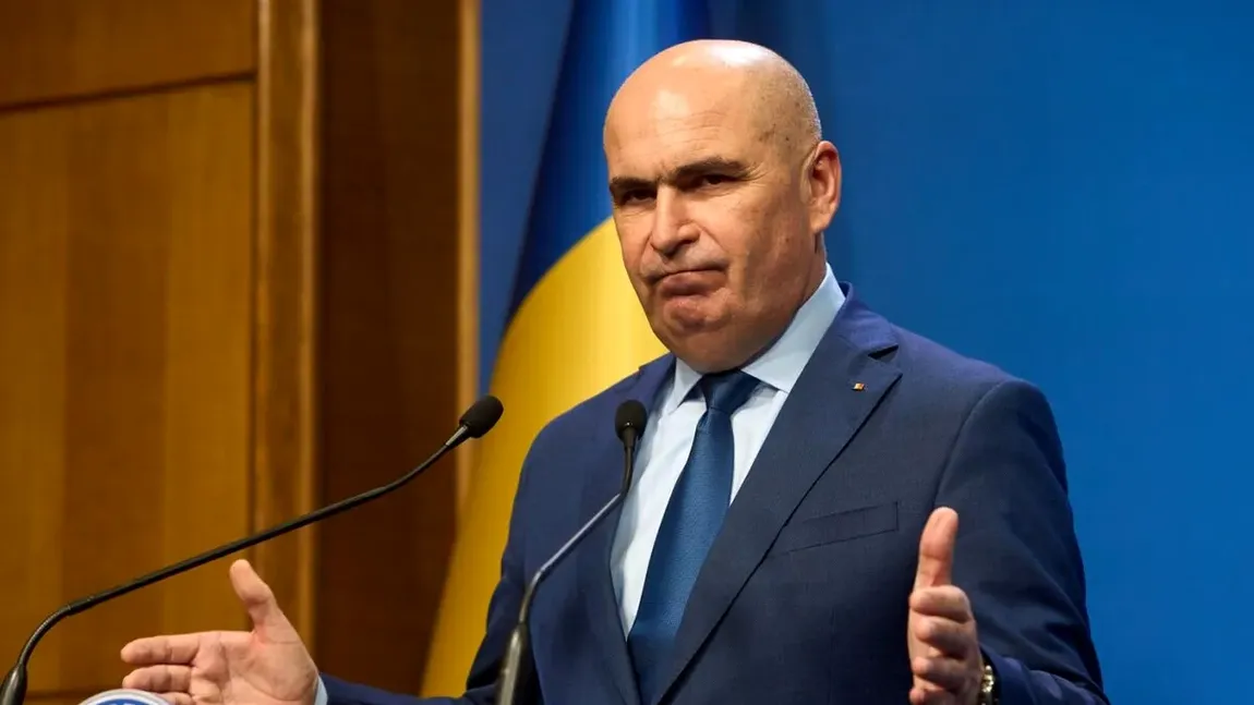 Ilie Bolojan, pus într-o situație jenantă în fața mulțimii. Premierul României, huiduit și fluierat de Ziua Armatei