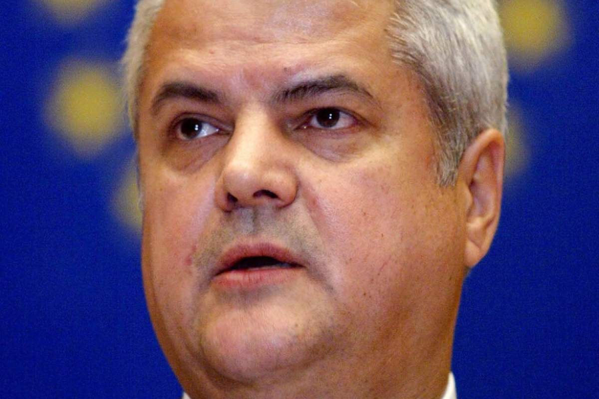 Fostul premier Adrian Năstase a ajuns pe masa de operație, fiind supus unei proceduri medicale complexe