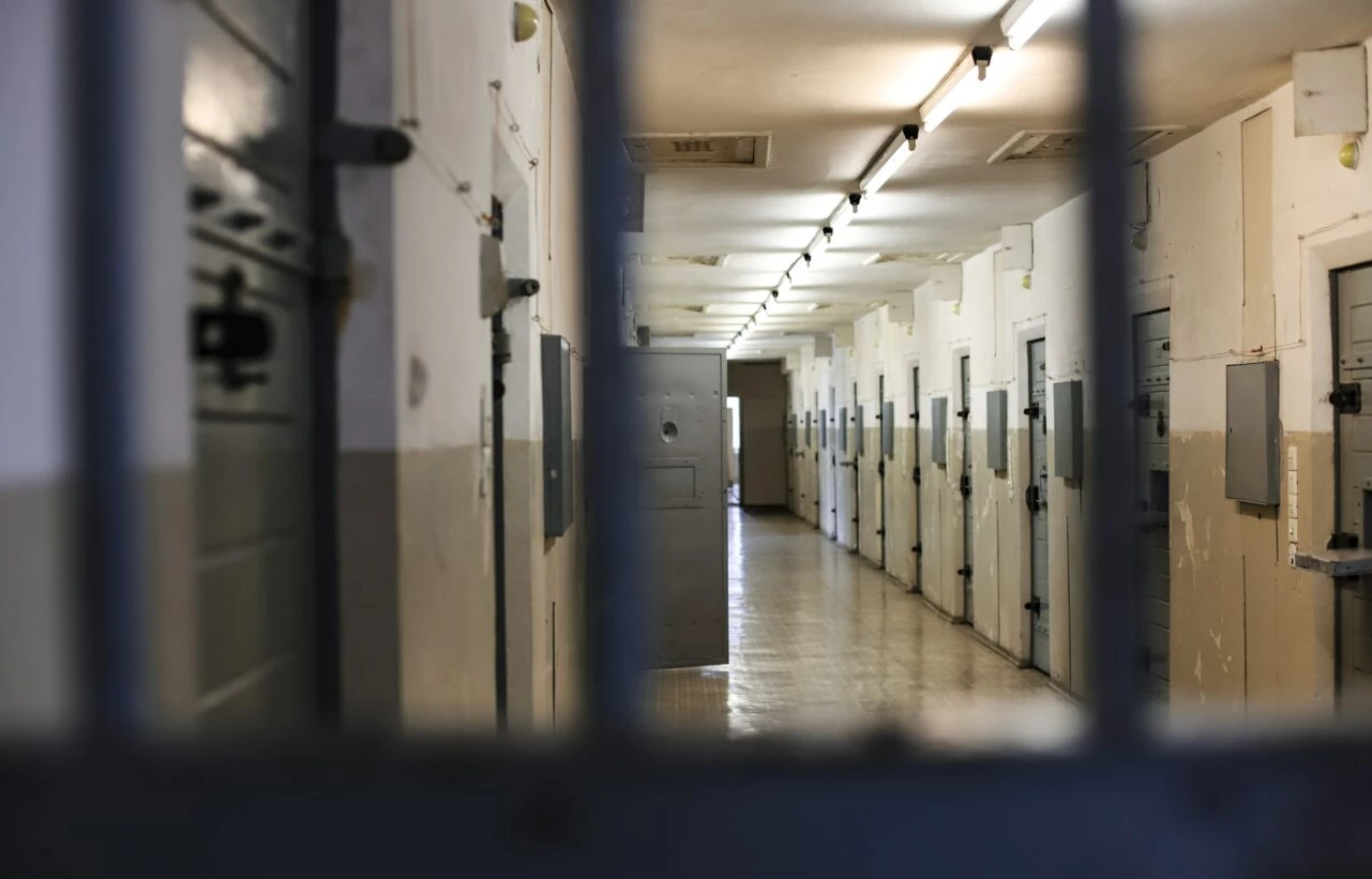 Atenție, români! Amenzi de până la 7.500 de lei sau chiar cinci ani de închisoare pentru cei care încalcă noile reguli