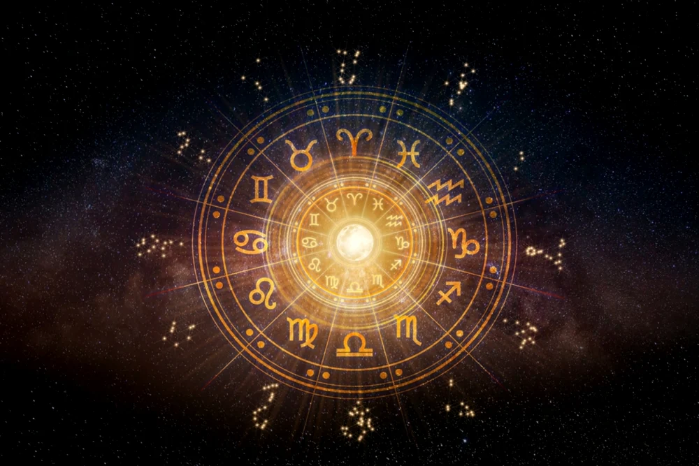 Luna decembrie aduce schimbări majore și vești neașteptate pentru patru zodii. Urmează o perioadă plină de evenimente care pot schimba direcția vieții