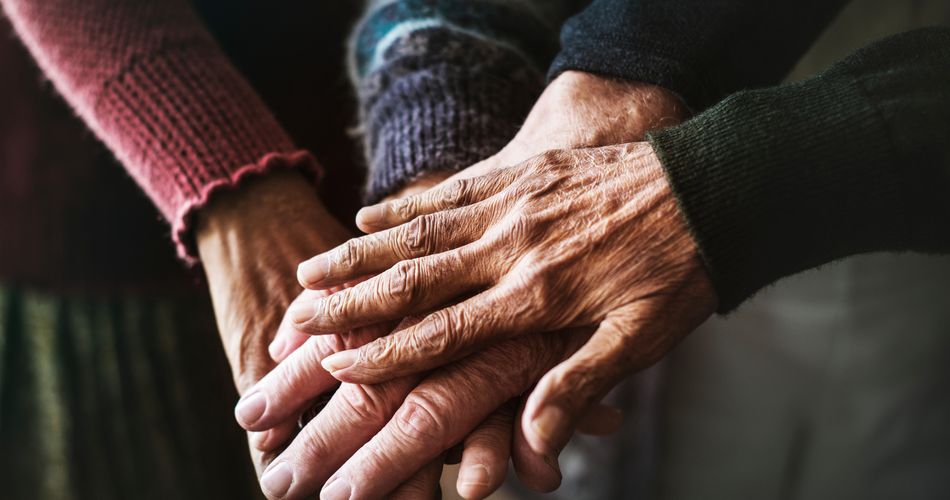 Pensionarii care pot beneficia de bilete de tratament balnear în luna noiembrie. Ce criterii trebuie îndeplinite