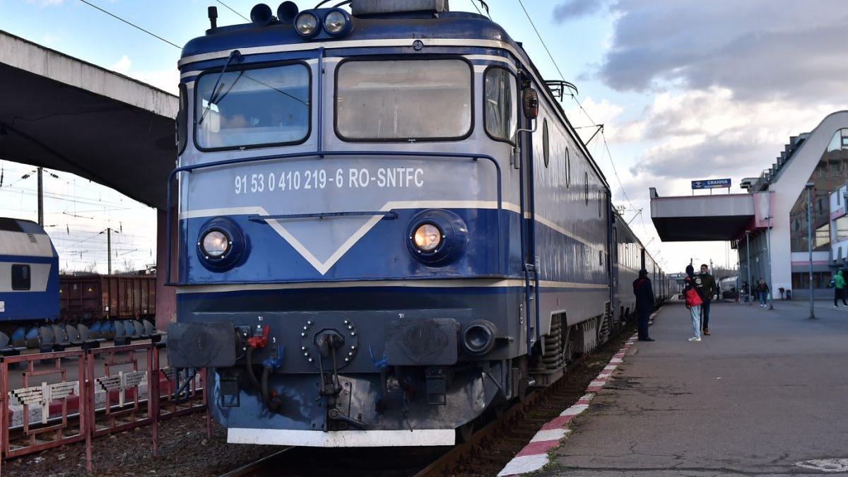 Biletele de tren se vor scumpi. Cât vei plăti pentru o călătorie cu trenul începând din luna decembrie