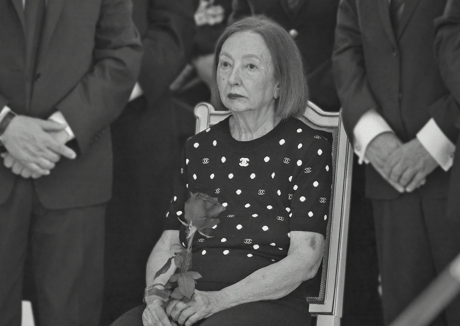 Dezvăluiri cu impact făcute de Carmen Harra despre iubitul Rodicăi Stănoiu: „A luat-o în gheara lui, să poată să pună mâna pe tot”