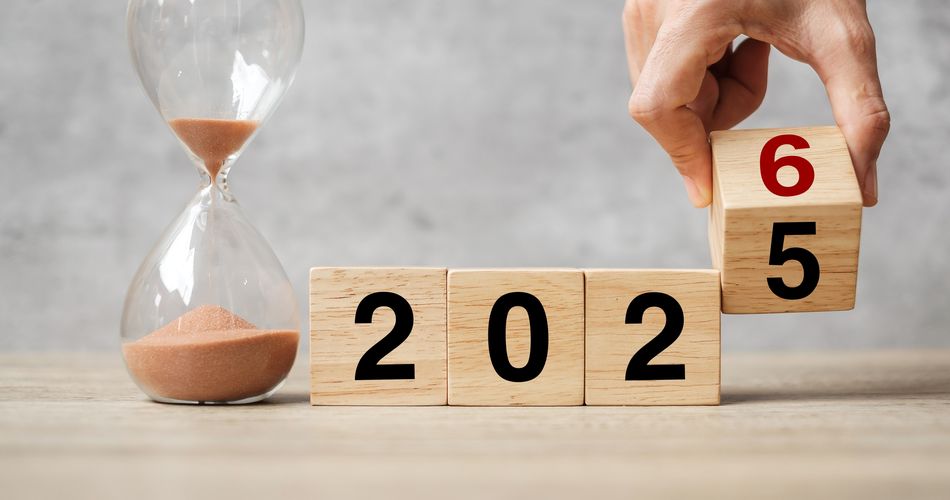 Ce spun tradițiile despre Revelion 2026. Motivul pentru care nu este bine să arunci gunoiul în ultima zi a anului