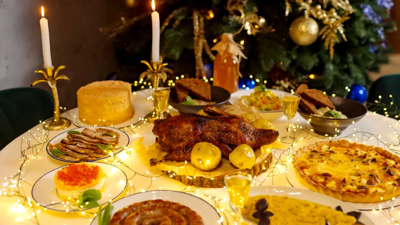 Cât costă, în 2025, coșul complet de Crăciun. Suma pe care românii trebuie să o achite pentru alimentele de bază