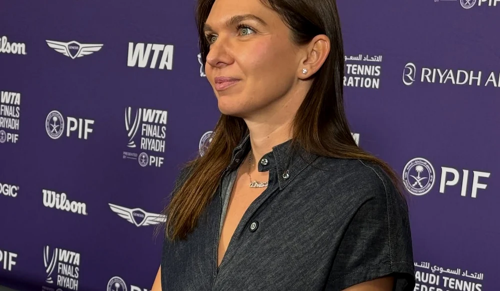 Simona Halep, surprinsă în compania unui bărbat cunoscut, în Dubai. Întâlnirea care a aprins internetul