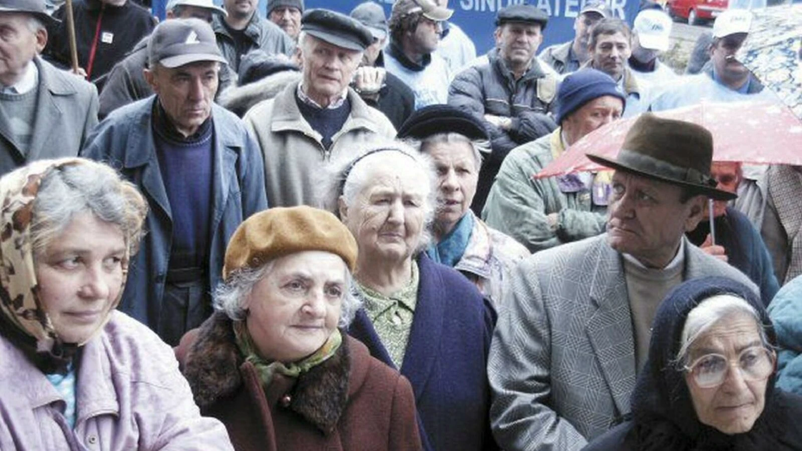 Când dispare contribuția CASS pentru pensionari. Pentru o anumită categorie, eliminarea nu se aplică deocamdată