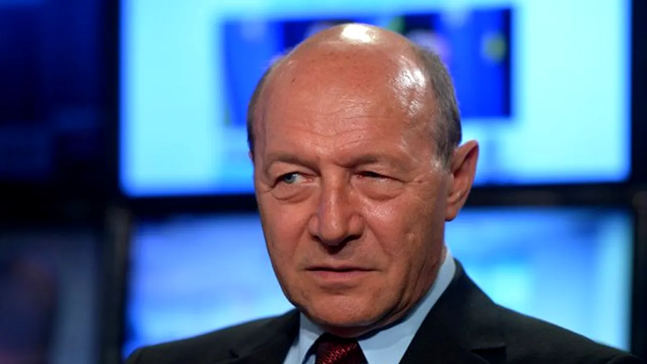 Băsescu, declarație dură! Salarii și pensii reduse, nu taxe mai mari