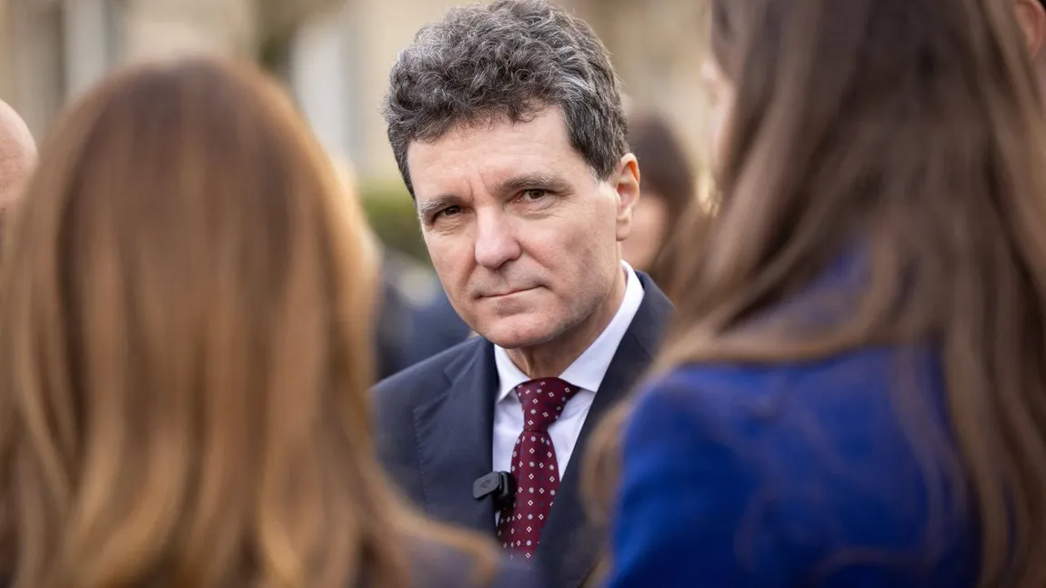 Adevărul despre absența lui Nicușor Dan de la Davos. Dezvăluirea făcută de un membru-cheie al Guvernului