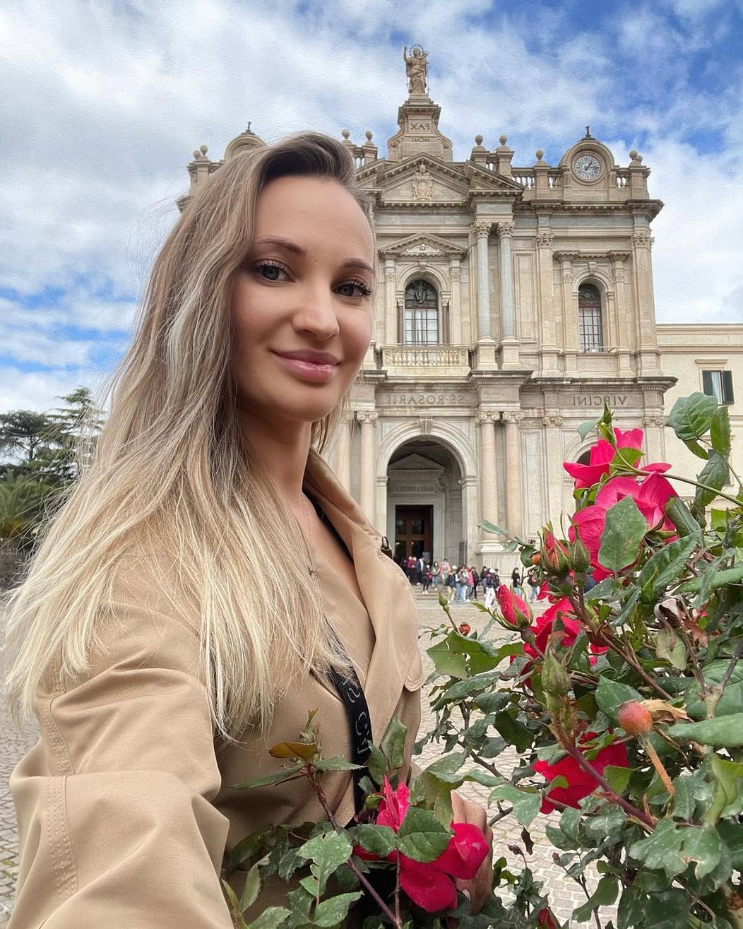 O intervenție estetică s-a transformat în tragedie! O influenceriță a decedat la doar câteva ore după procedură