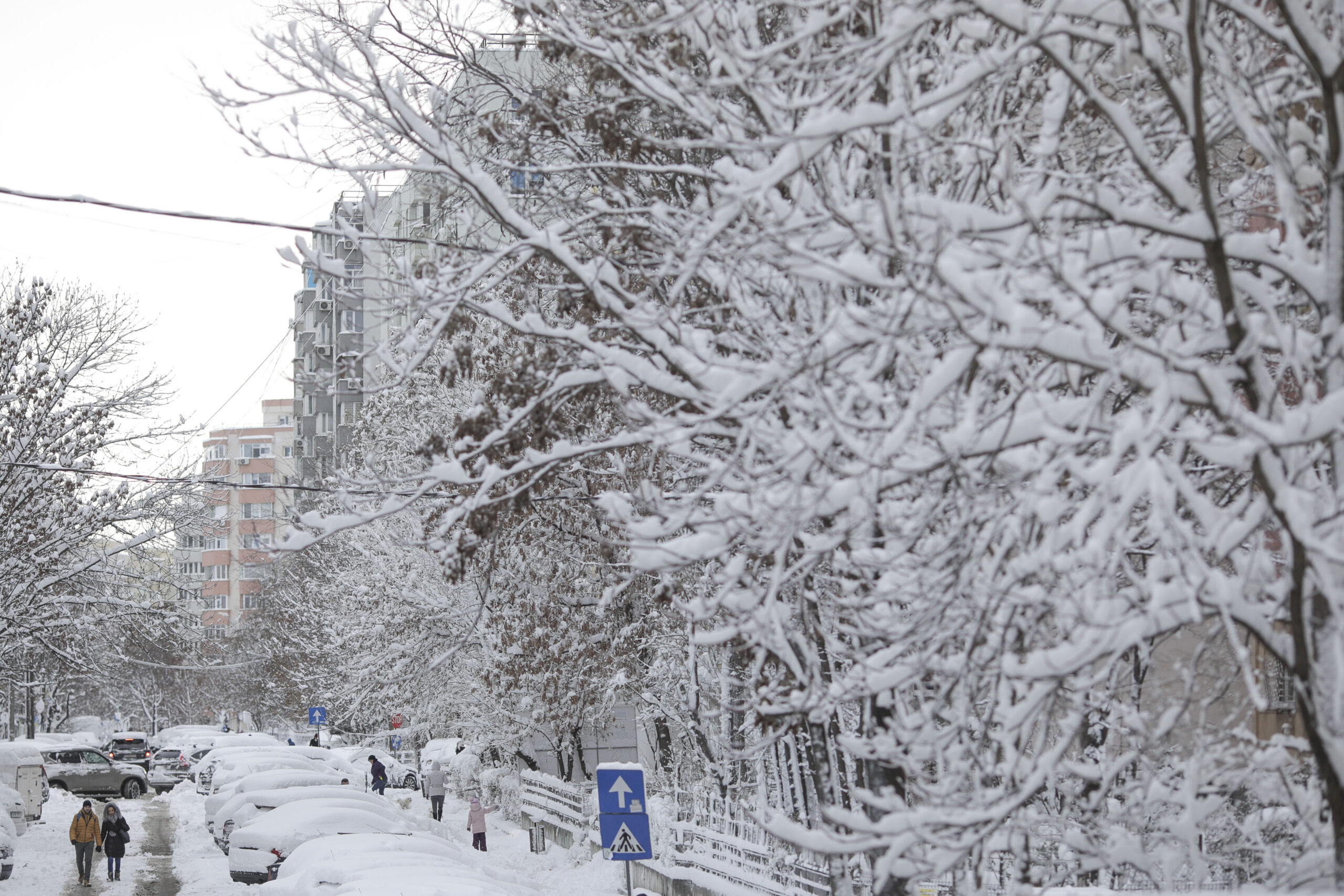 Meteorologii avertizează! Capitala se pregătește pentru șapte zile, la rând, de ninsori
