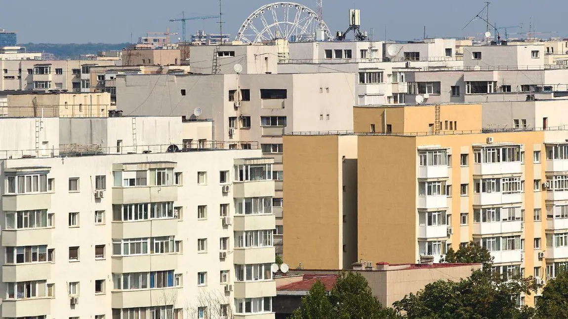 Lovitură pentru proprietari! Din 2026, balcoanele intră la dublă impozitare. Ce prevăd noile taxe locale