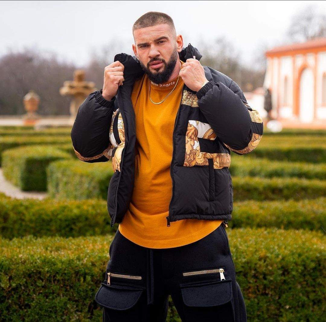 Gest extravagant al lui Dorian Popa! Artistul și-a montat sistem de încălzire pentru plantele din curte: „Au și ele suflet”