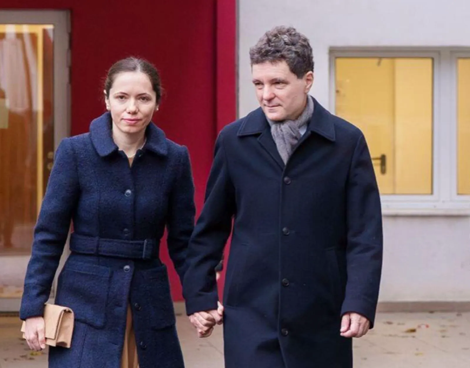 Enigma locuinței Mirabelei Grădinaru rămâne fără răspuns. În apartamentul închiriat figurează cu domiciliu doar președintele Nicușor Dan