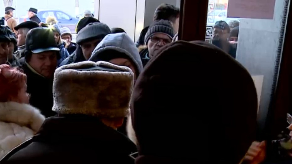 Taxa obligatorie ce trebuie achitată până la final de ianuarie. Șoferii riscă să își piardă locul de parcare