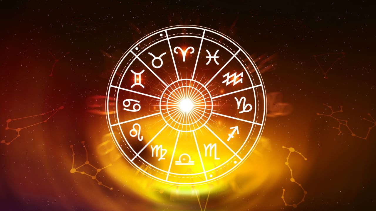 Horoscop 15 februarie 2026. O zodie își păstrează calmul și evită conflictele