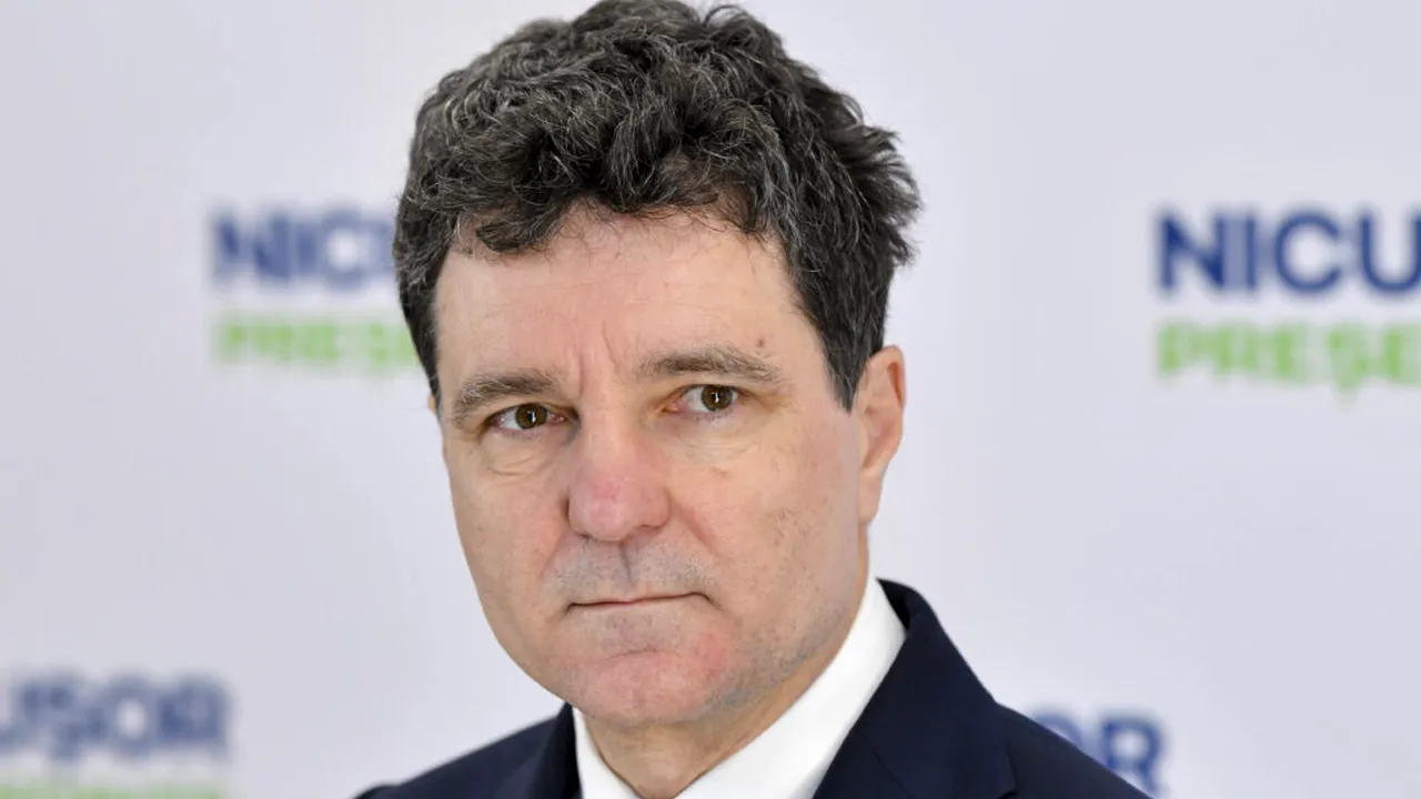 Universitatea București, dată în judecată de o fostă magistrată. Miza: informații despre Nicușor Dan