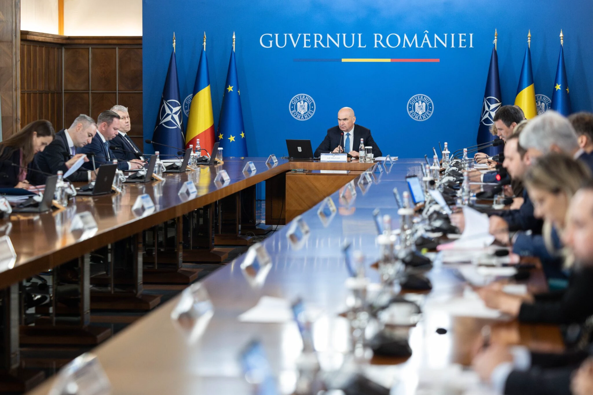 Tensiuni în coaliție! PNL ia în calcul ieșirea de la guvernare și acuză PSD că face doar jocuri politice: „De ce am rămâne?”