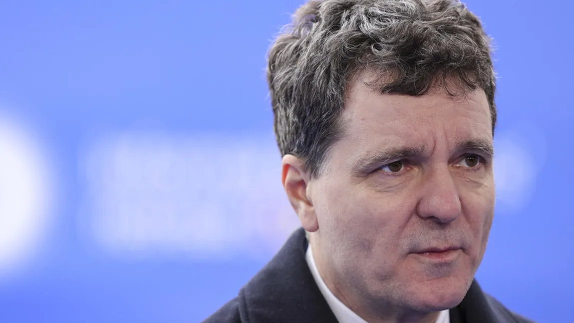 Reacție vehementă din partea lui Nicușor Dan la adresa CCR! Proiectul privind pensiile speciale, blocat din nou