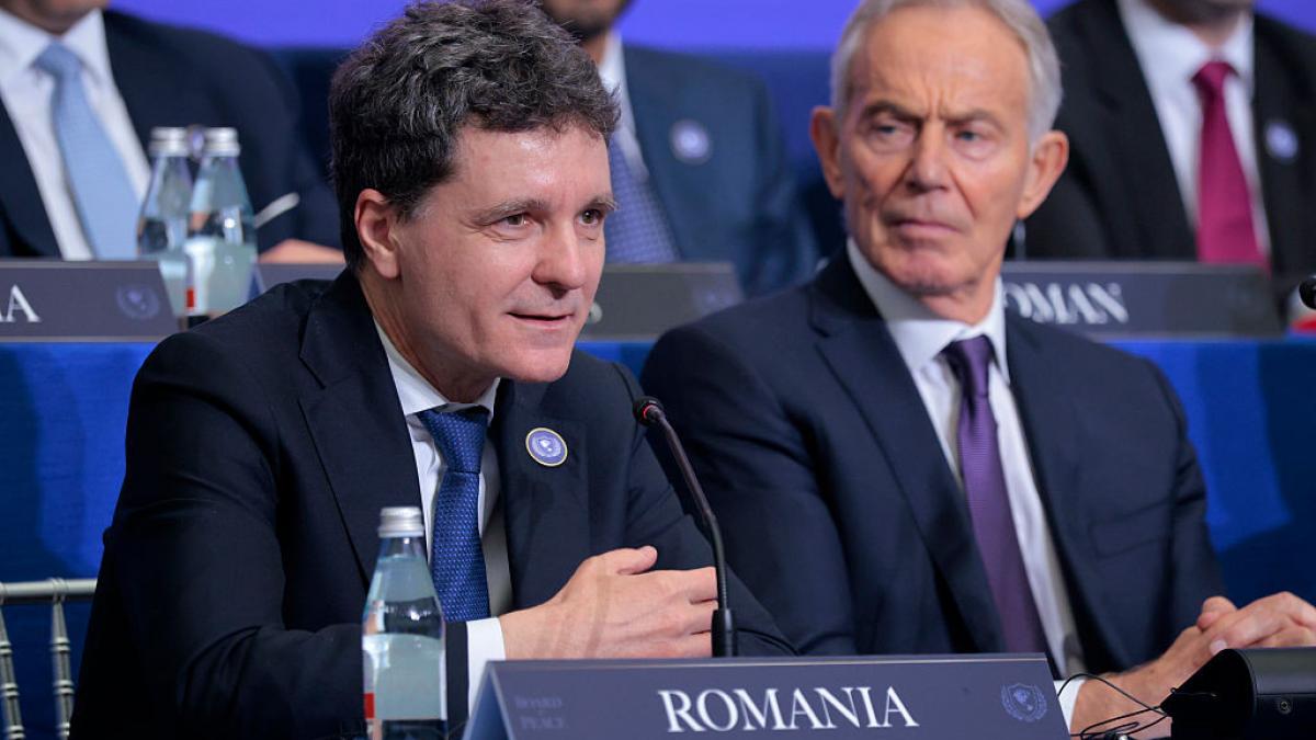 Nicușor Dan, surprins într-un MOMENT STÂNJENITOR la Washington. Ce semnificație are, de fapt, scena