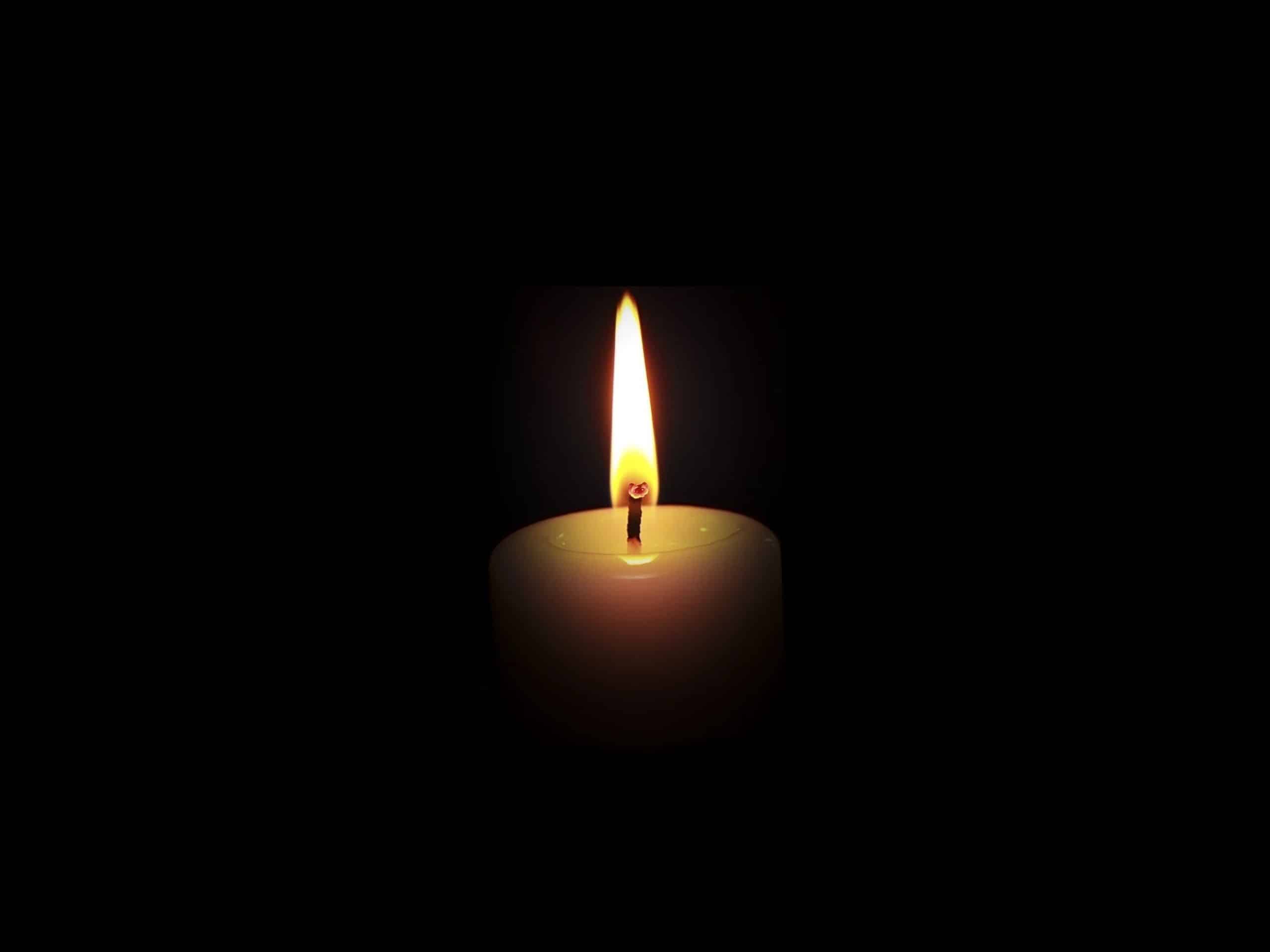 UN NUME MARE a fost găsit decedat în casă, iar scena descoperită de anchetatori schimbă complet datele tragediei. Ce se știe despre soție