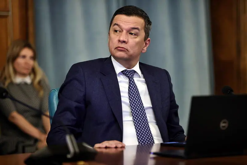 Discurs tăios la vârful puterii! Grindeanu către Bolojan: „Să ne folosim mai mult mintea decât toporul”