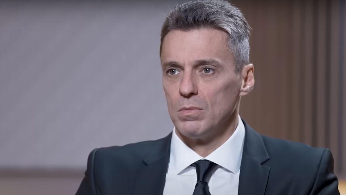 Motociclistul care l-a pus la pământ pe Mircea Badea face dezvăluiri uluitoare: „I-am dat un genunchi în față”