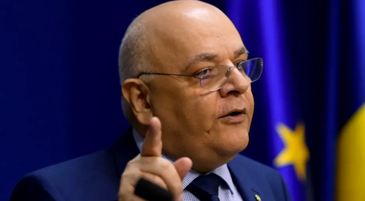 Raed Arafat îi îndeamnă pe români să fie pregătiți pentru situații critice. Rucsacul de urgență trebuie să asigure necesarul pentru trei zile
