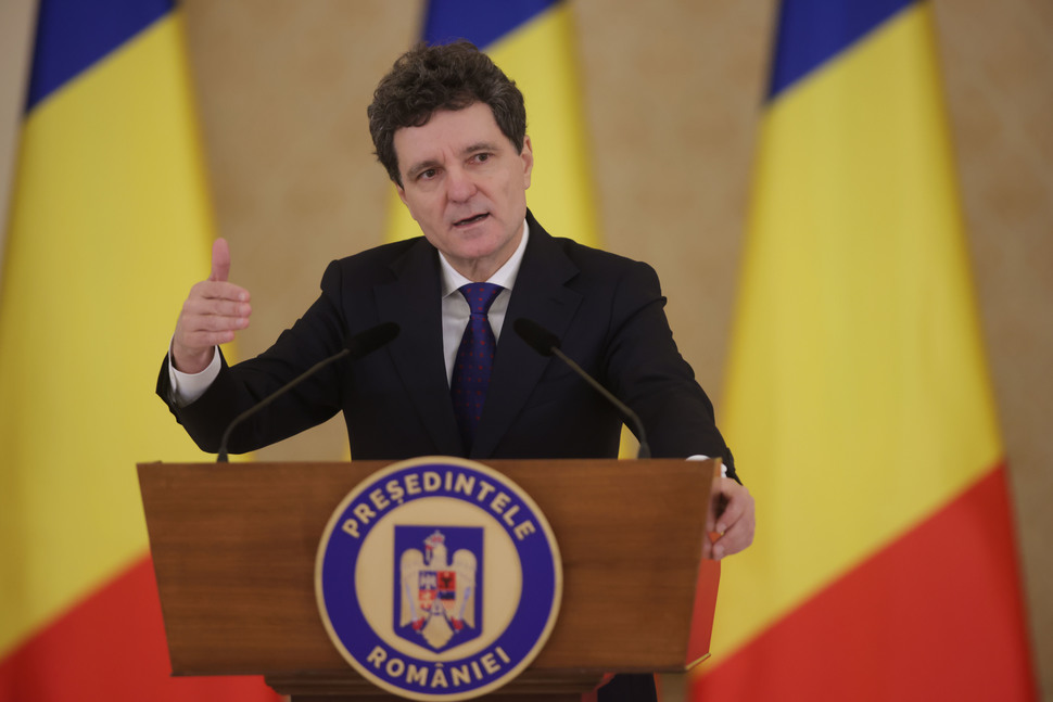 Surpriză pe scena politică! FAVORITUL lui Nicușor Dan pentru postul de PREMIER al României