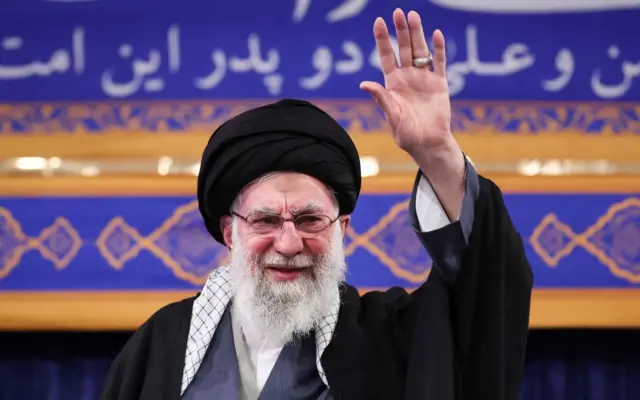 Averea COLOSALĂ a ayatollahului Khamenei. Cum s-a construit un imperiu pe suferința iranienilor