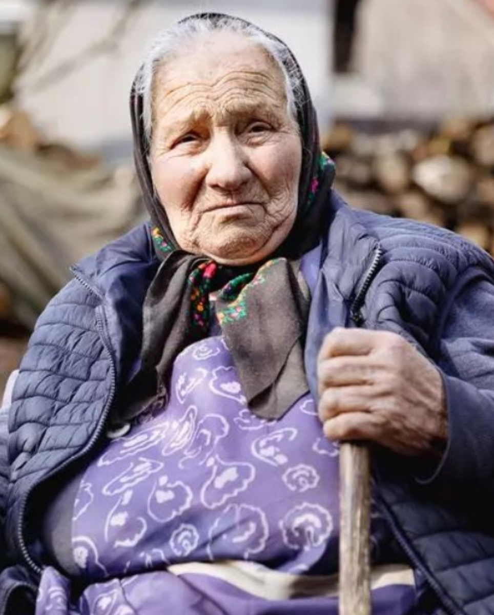 ULUITOR! Ce PENSIE încasează mama lui Ilie Bolojan