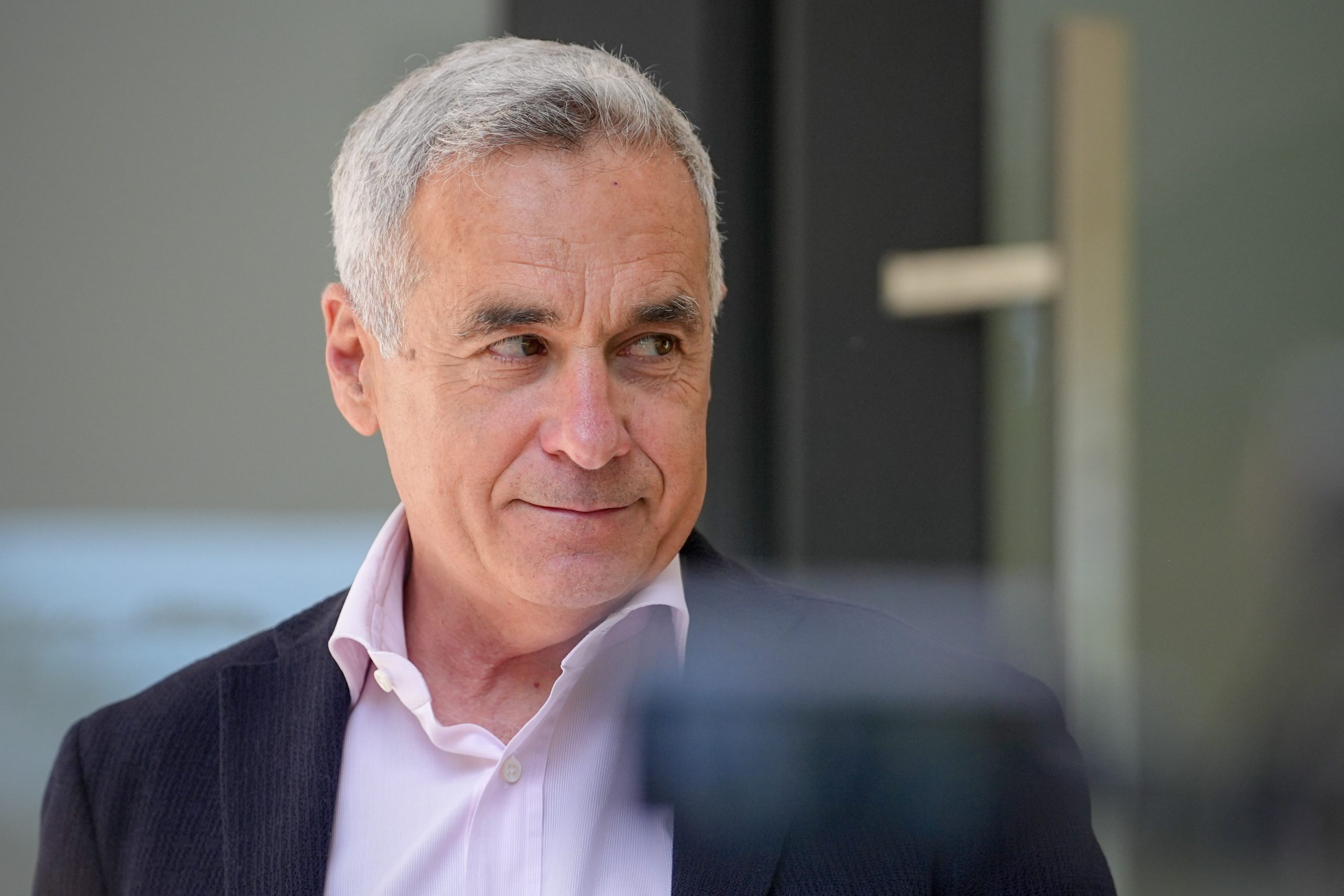 IRONII la Buftea. Călin Georgescu îl face pe Nicușor Dan „Zdreanță” și vorbește despre alegerile anticipate
