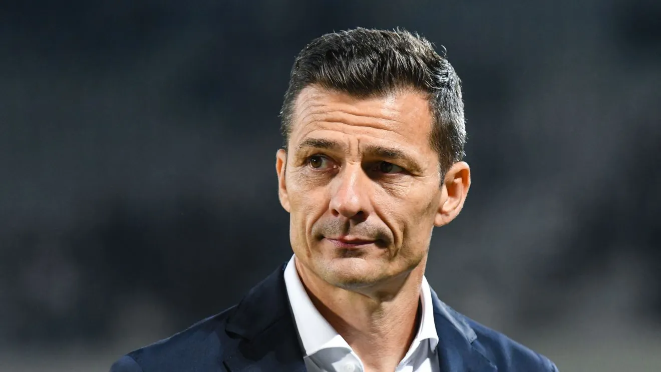 Celebrul antrenor trece prin momente cumplite! Tatăl său s-a stins din viață, la numai șase luni de la pierderea fratelui său