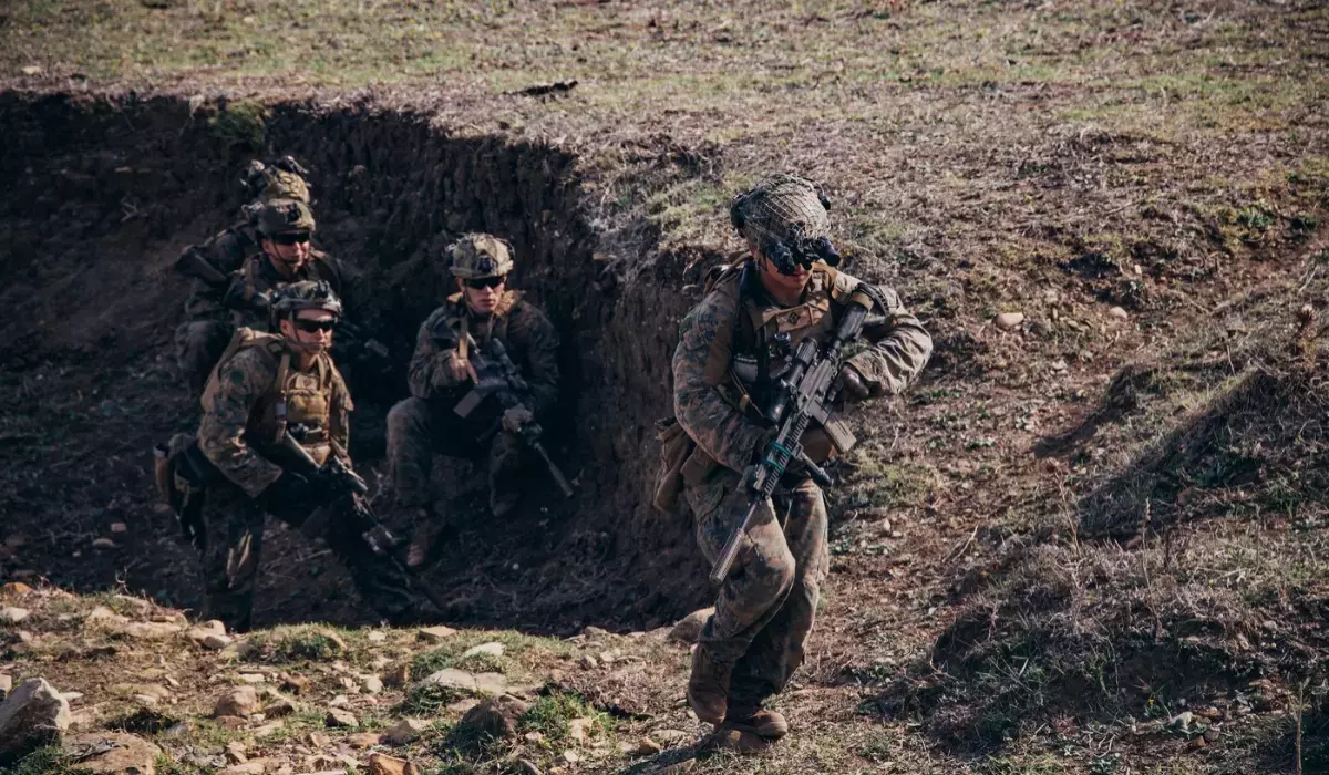 SE COMPLICĂ situația în NATO! Un senator american cere RETRAGEREA soldaților SUA din Spania și provoacă…