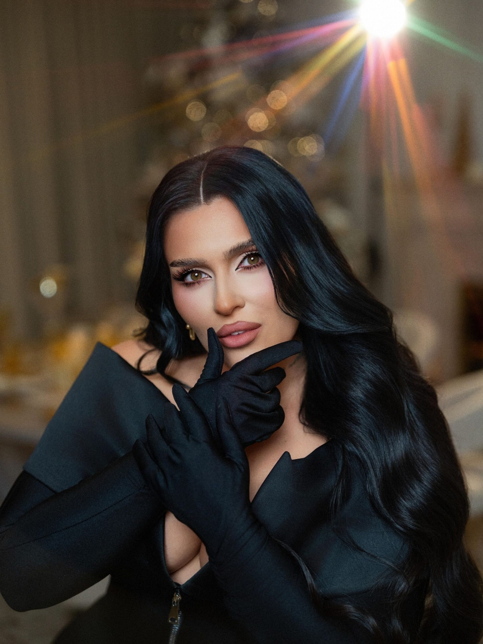 Oana Radu reacționează după ce o ARTISTĂ i-a luat portofelul chiar din depozit. Incidentul, surprins de camerele de supraveghere