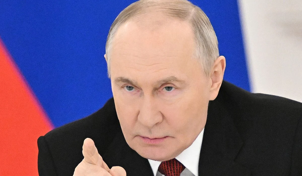 Gestul oficialului român care a stârnit reacții după „sfidarea” lui Putin, chiar la Moscova