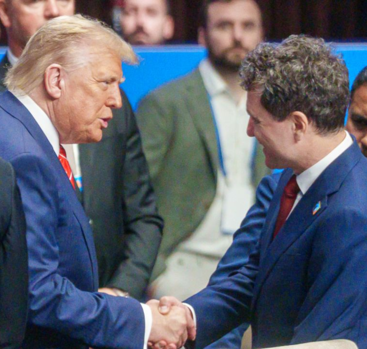 Trump, LOVITURĂ grea pentru România! Nicușor Dan a fost…