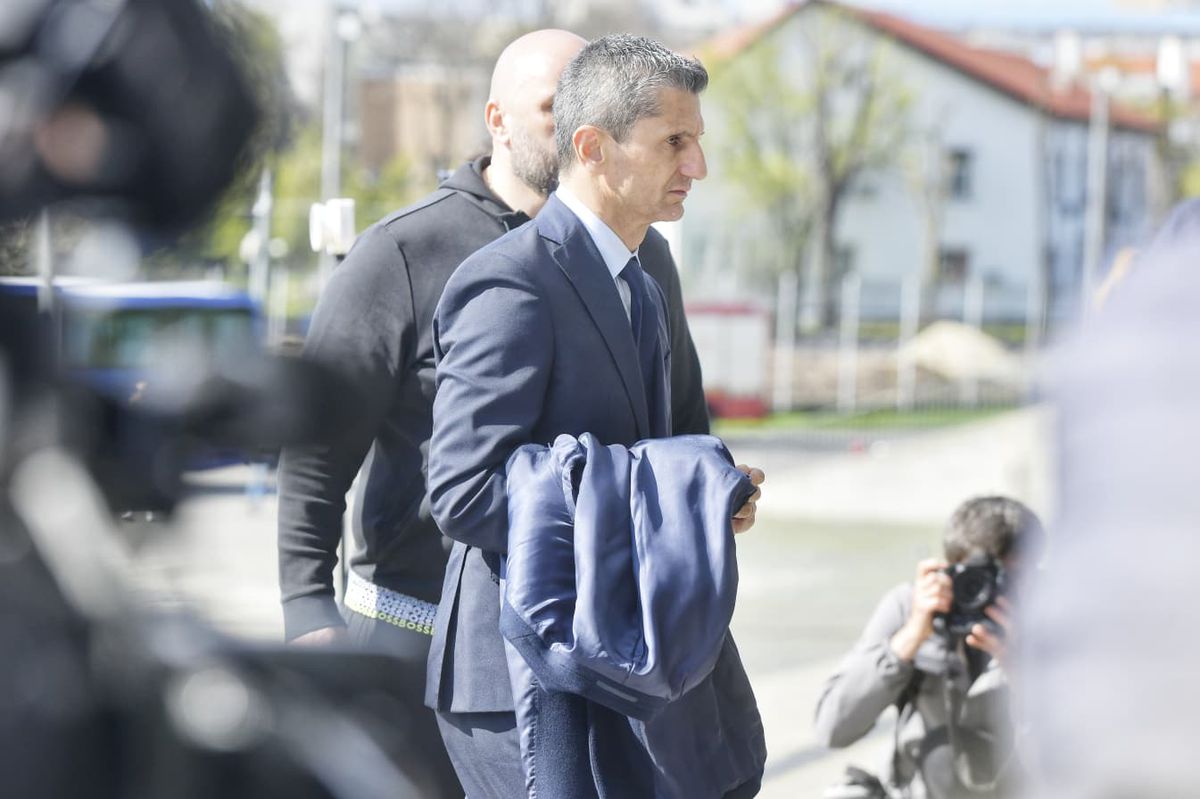Răzvan Lucescu a pus piciorul în prag înainte de înmormântare. Le-a INTERZIS accesul la funeraliile lui Mircea Lucescu