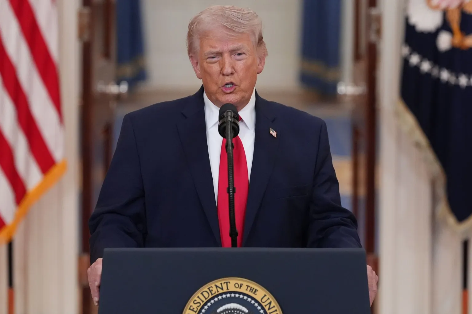 Moment TENSIONAT pentru România, după mesajele AMENINȚĂTOARE transmise de Donald Trump