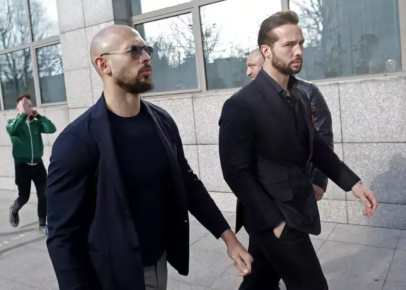 Breaking News! Frații Andrew și Tristan Tate au…