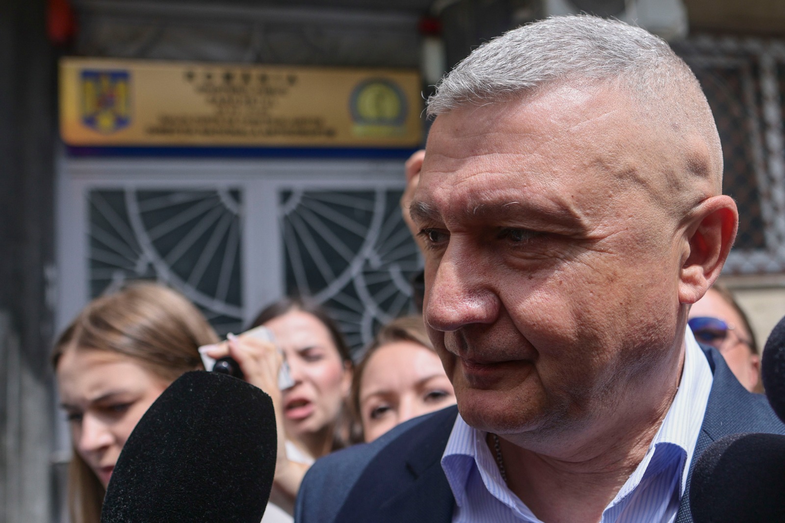 Sorin Grindeanu i-a cerut Șefului Armatei Române, generalul Vlad Gheorghiță, să se retragă IMEDIAT din funcție, după ce a fost…