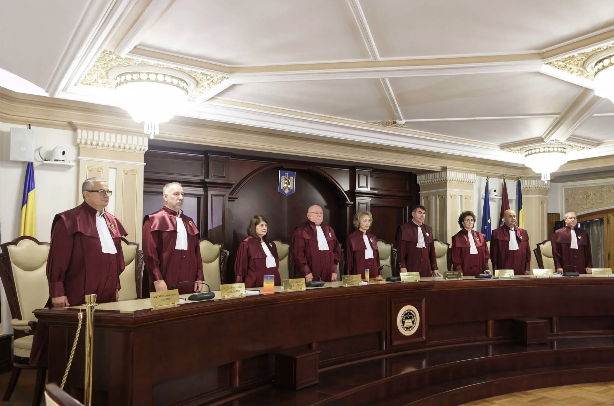 Românii, revoltați după o nouă DECIZIE a CCR. Sistemul de pensii…