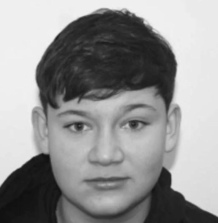 Mormântul lui Mario Berinde, loc al durerii fără sfârșit. Ce a apărut acolo la cinci luni după ce a fost ucis de prietenii săi