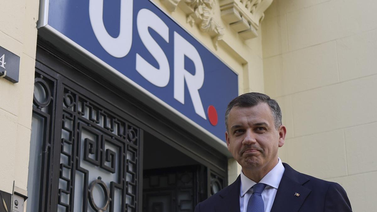 Ce STRATEGIE are Nicușor Dan dacă Guvernul Tomac pică la votul din Parlament. ANUNȚUL făcut de Eugen Tomac despre PNL și USR