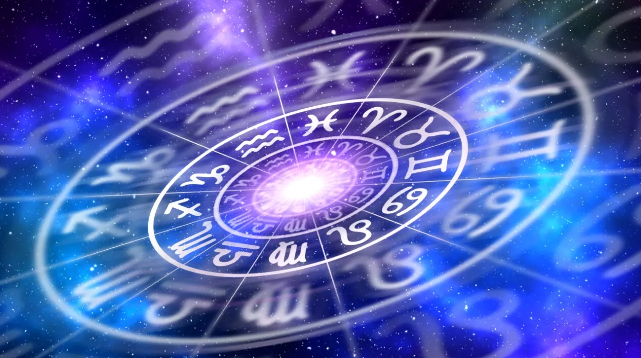 Trei zodii au parte de surprize frumoase pe 15 iunie. Luna Nouă le luminează sufletul și le transformă starea de spirit